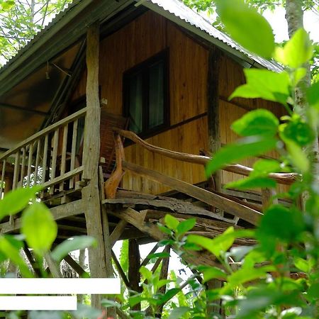 Sunny Field Eco Stilt House Villa กั๊ตเตียน ภายนอก รูปภาพ