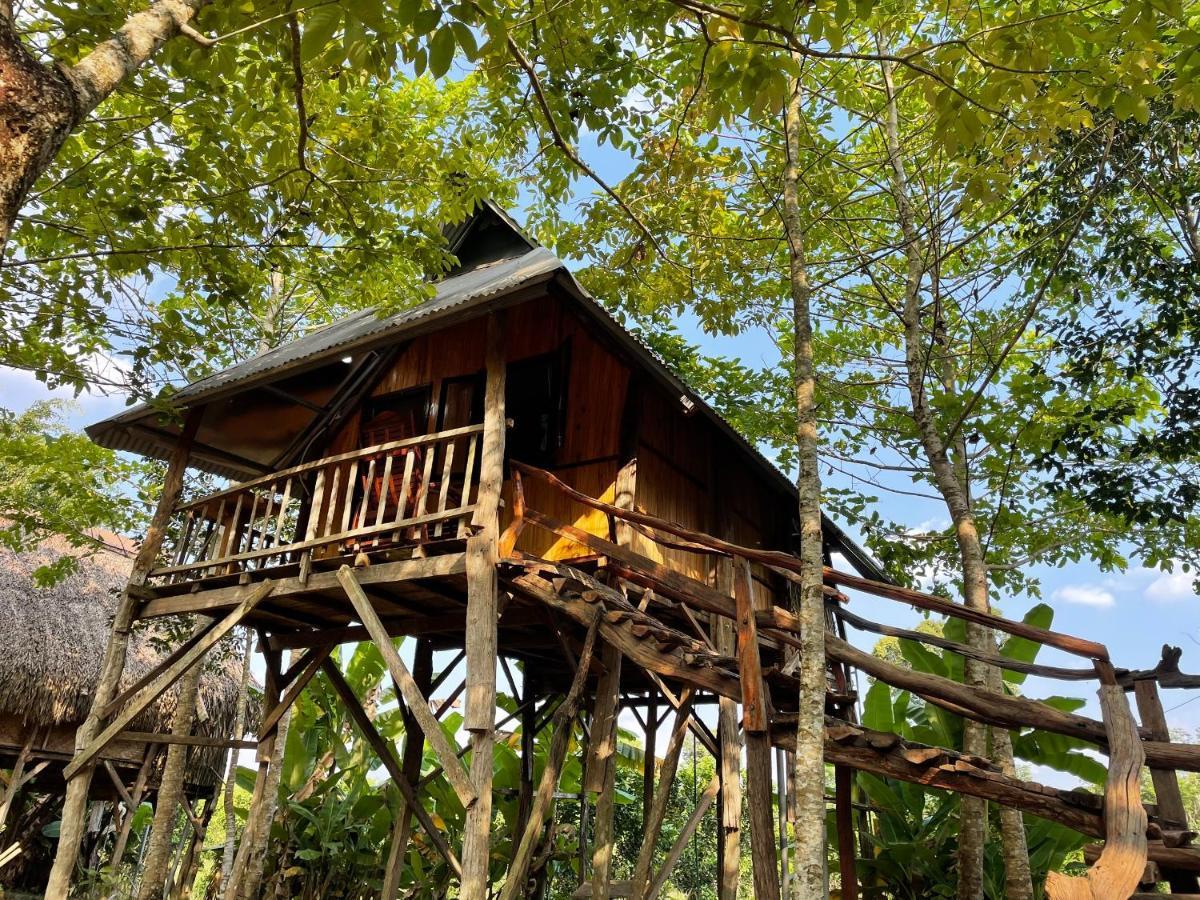 Sunny Field Eco Stilt House Villa กั๊ตเตียน ภายนอก รูปภาพ