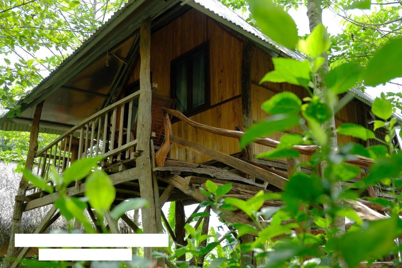 Sunny Field Eco Stilt House Villa กั๊ตเตียน ภายนอก รูปภาพ