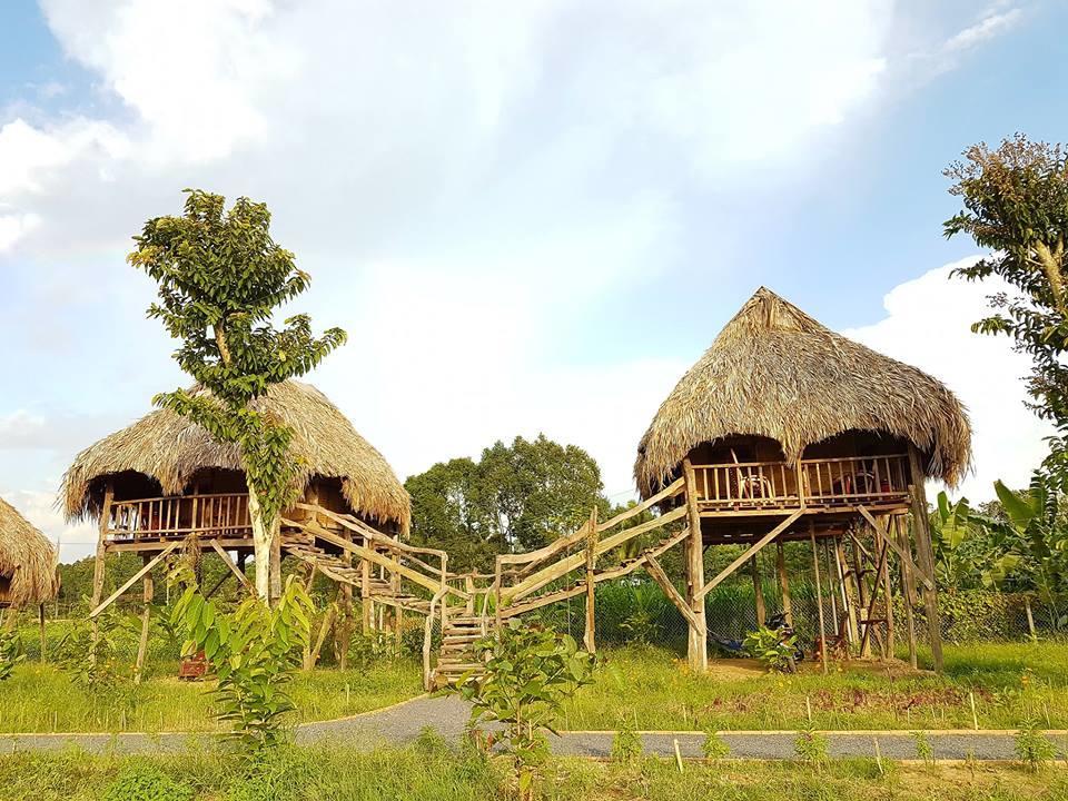 Sunny Field Eco Stilt House Villa กั๊ตเตียน ภายนอก รูปภาพ