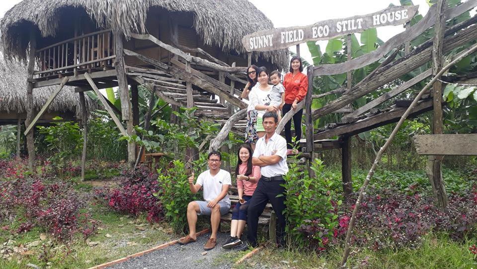 Sunny Field Eco Stilt House Villa กั๊ตเตียน ภายนอก รูปภาพ